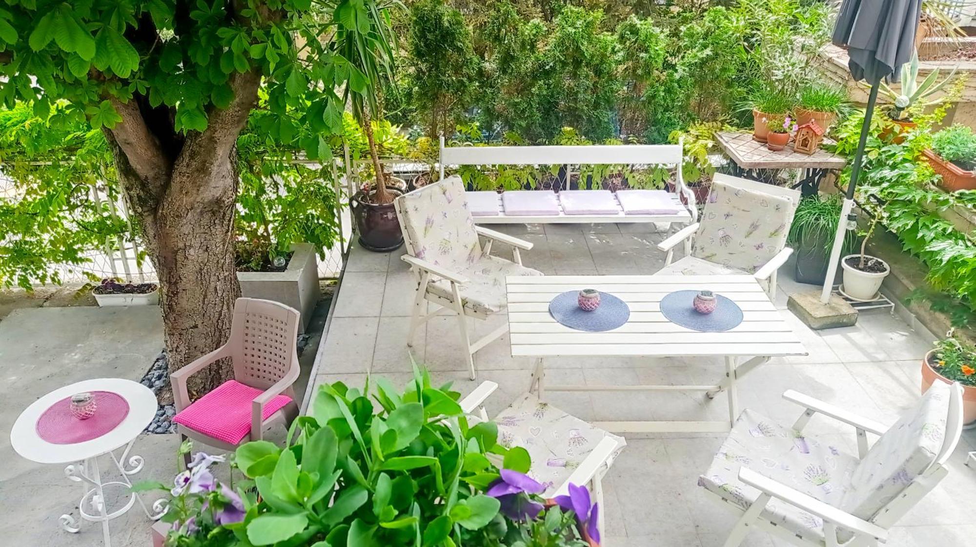 Belgrade Apartment Happy Garden Kültér fotó