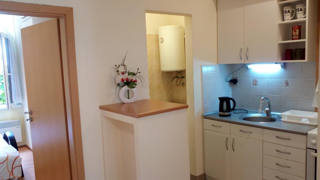 Belgrade Apartment Happy Garden Kültér fotó